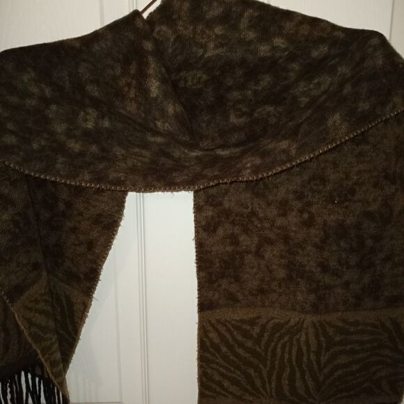 Perry Ellis Acrylic Multicolored Very Sift Fringe Made 11"×52" Men's/ Women's... - Picture 1 of 4